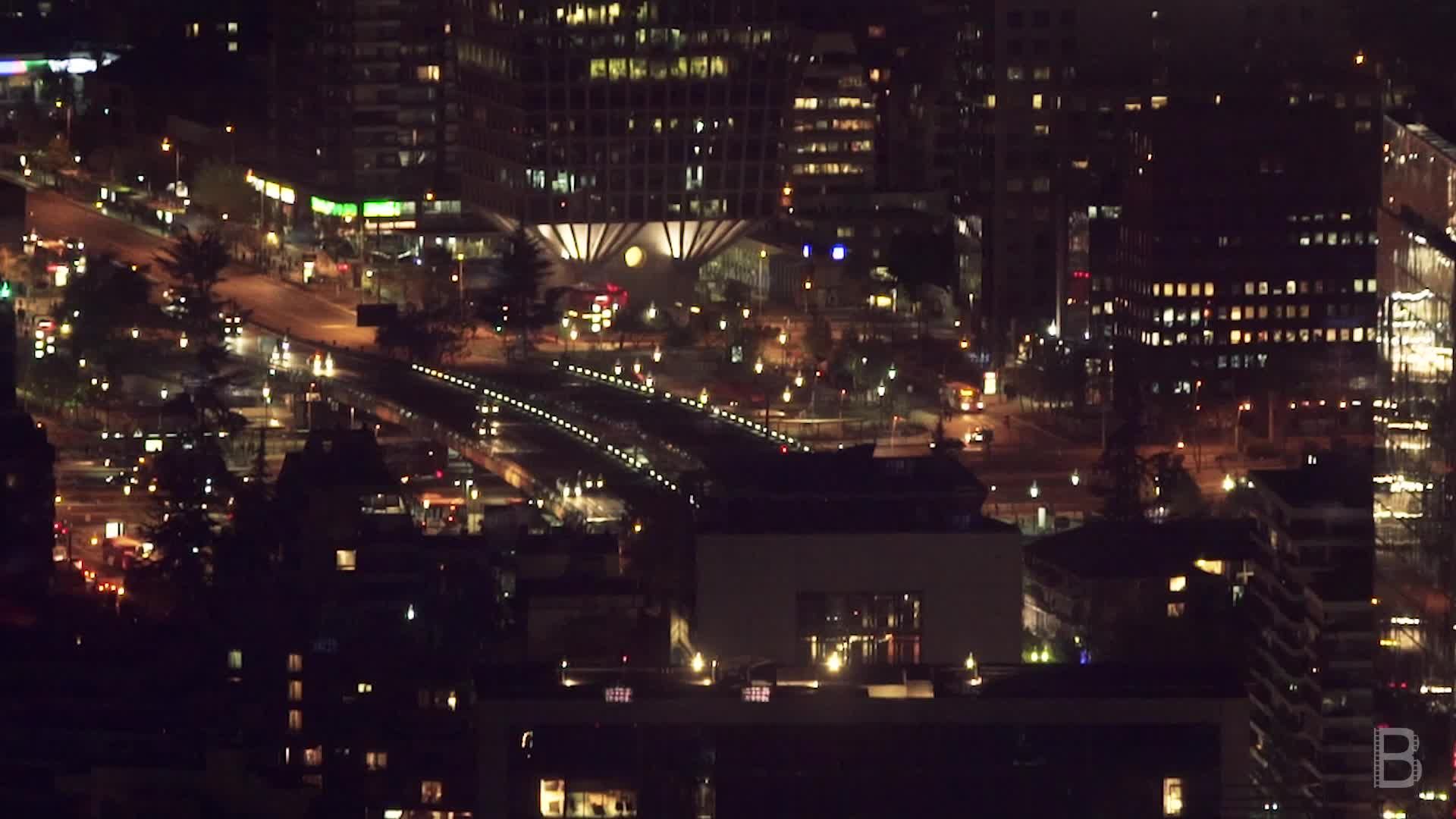 BELLA Presents: daily bello S1 Ep161 Exploring a City at Night