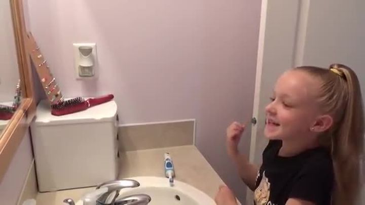 Hello Neighbor in Real Life!!! JoJo Bows Scavenger Hunt! He Stole My JoJo Siwa Bow Collection!!!.
