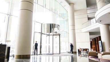 Welcome to Vista Hotel & Resort