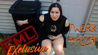 Twerk or Treat (uncensored) 