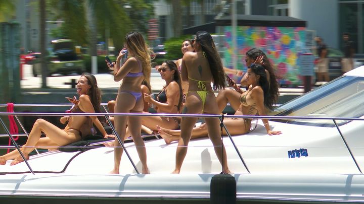 Miami Wild: Unleashing the Spirit of Fun, Freedom, and Frenzy in the Magic City! 🌴🎉🌊