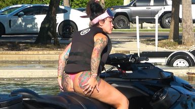 Jet Ski Glam: Lady Preps for High-Octane Fun at Miami Boat Ramp! 🚤💄🌴