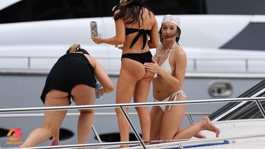 🥳🛥️ Yacht & YOLO: Living it Up on the Water!