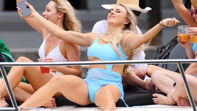 Baby Blue Love Affair: Yacht Life Bliss in the Heart of Miami! 💙🚤😍